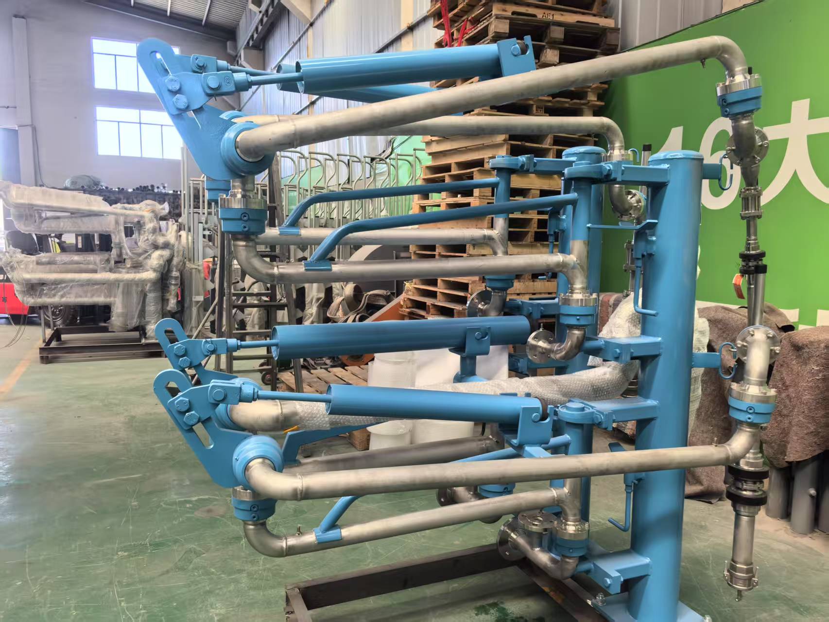 lng�͜��Q�ܵ�ʹ�������Ƕ��